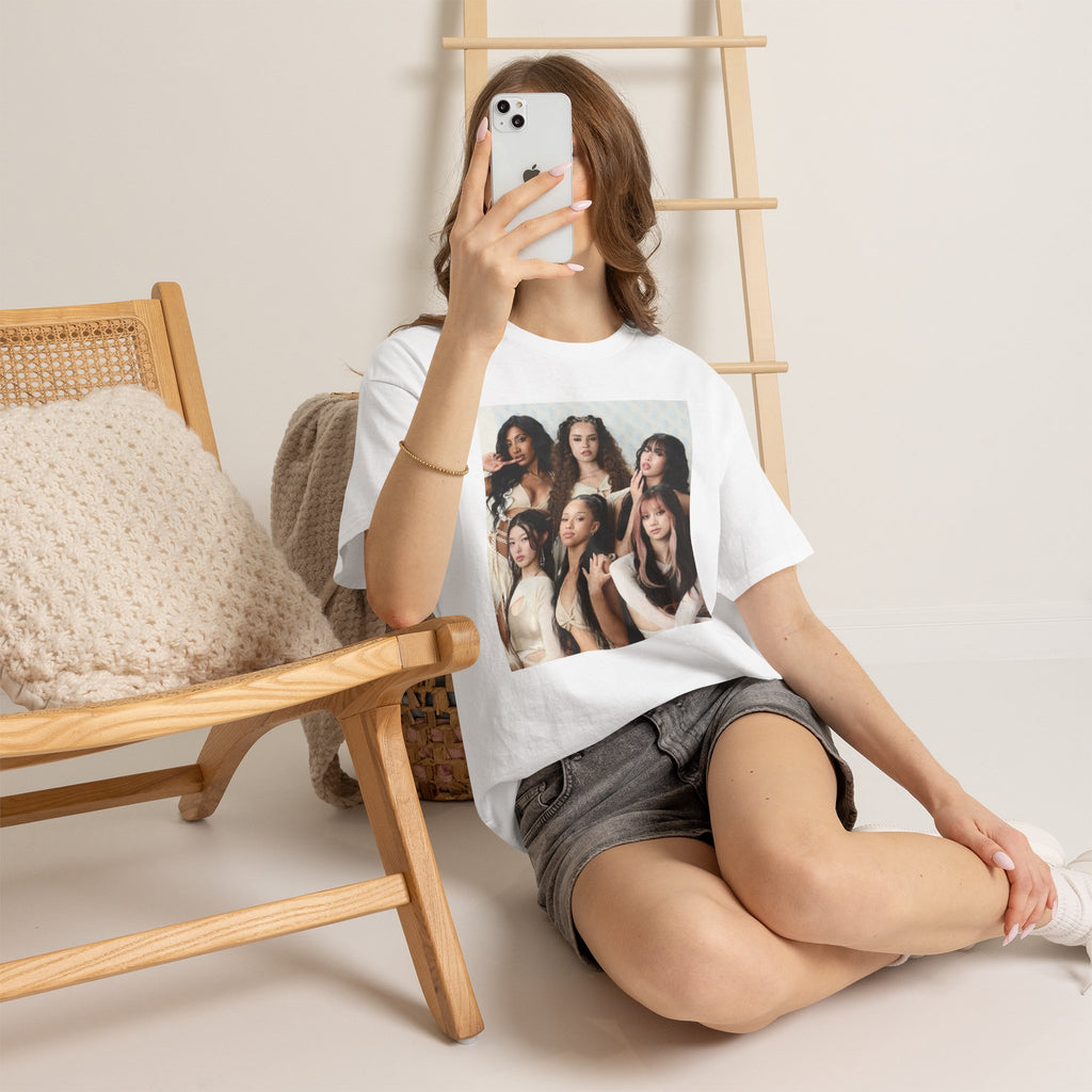 K-Pop Girl Group Photo Tee — Pink Star Emblem Back Print
